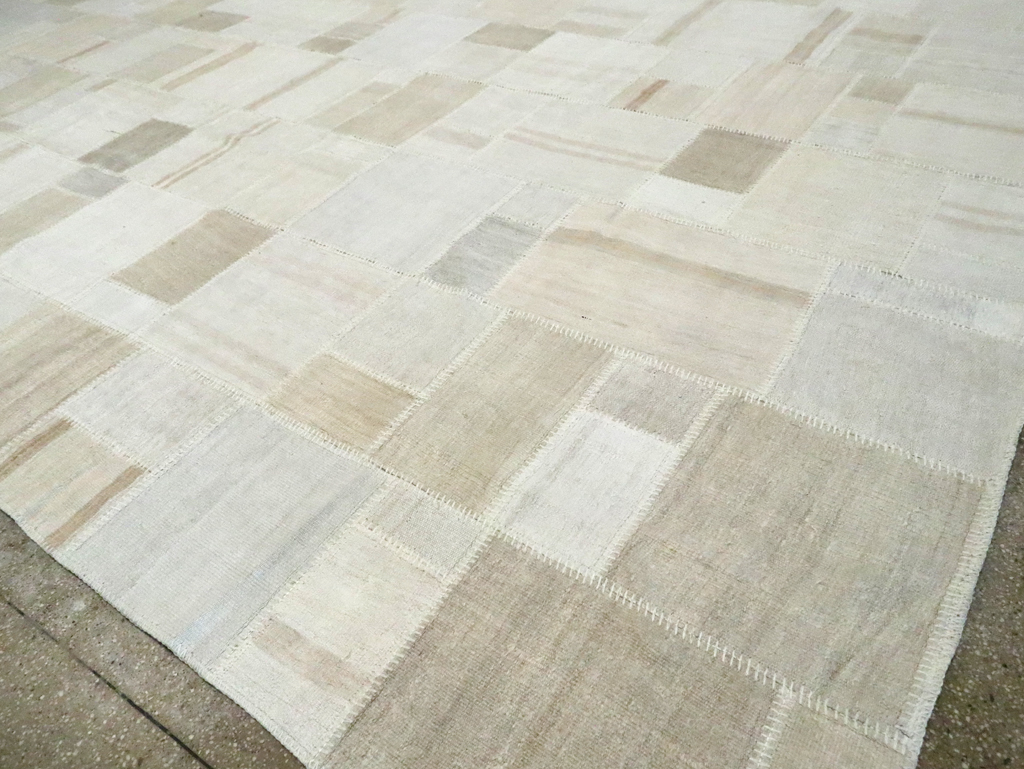 Modern Turkish Flatweave Kilim, No.30584 - Gsblank