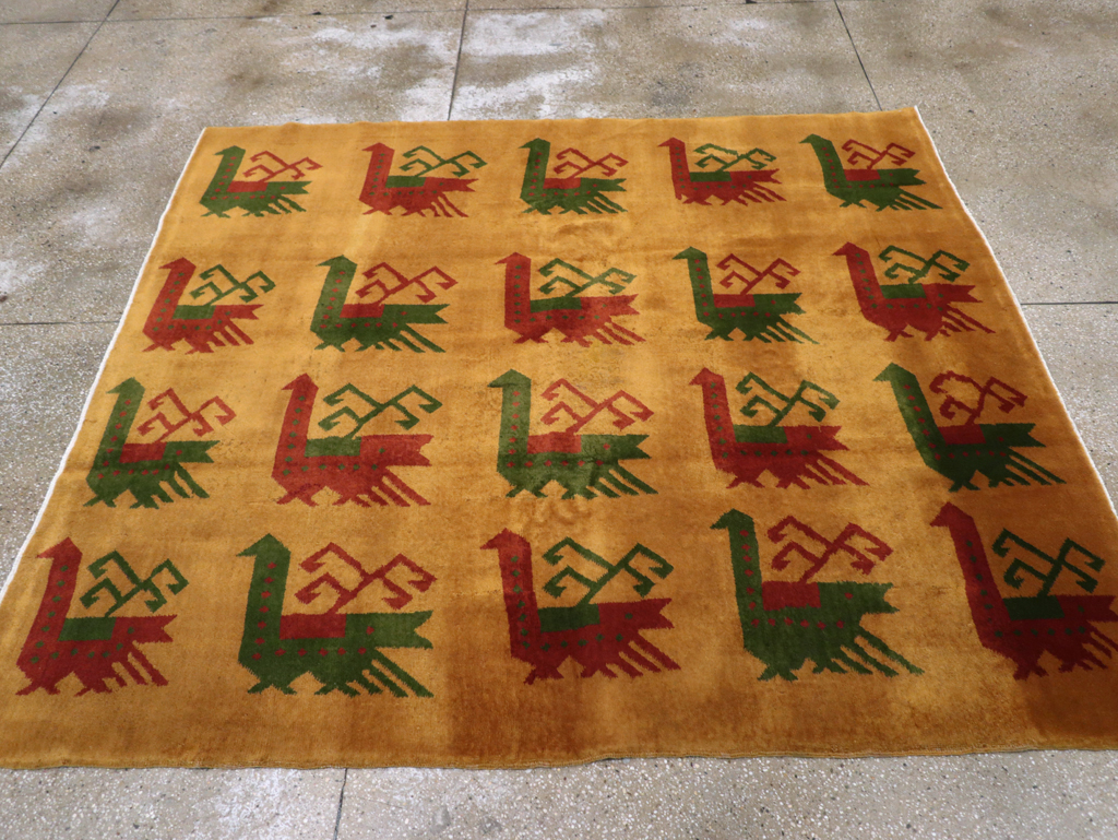 Vintage Turkish Art Deco Accent Carpet, No.30586 - Gsblank