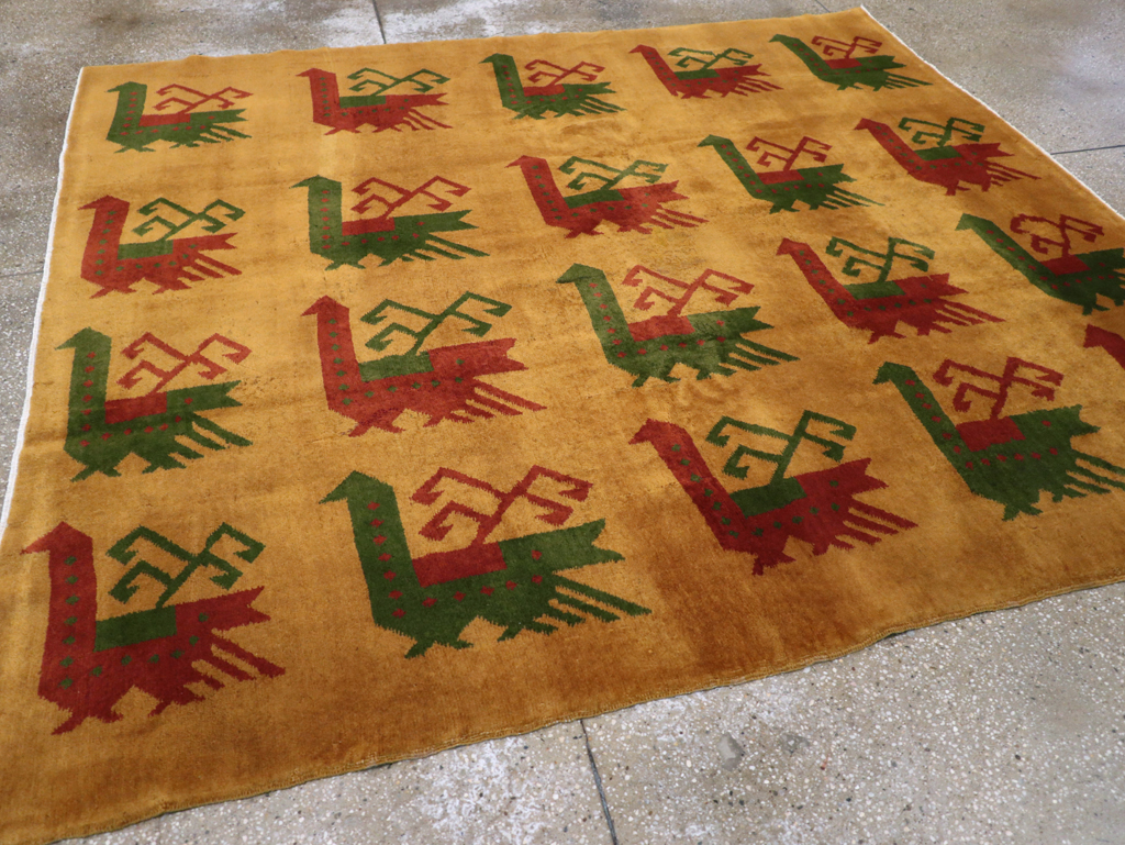 Vintage Turkish Art Deco Accent Carpet, No.30586 - Gsblank