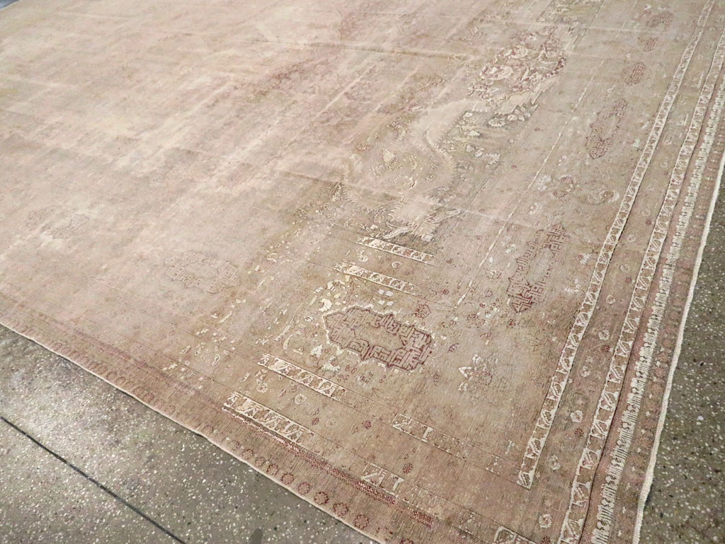 Antique Turkish Kayseri Room Size Carpet, No.30599 - Gsblank