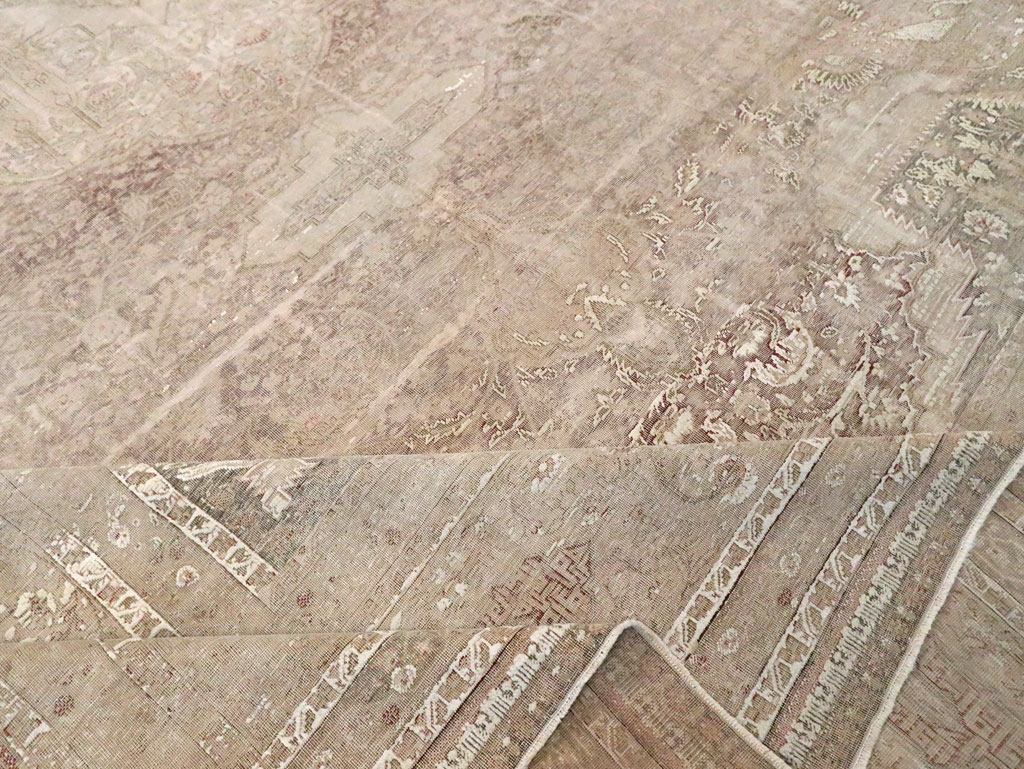 Antique Turkish Kayseri Room Size Carpet, No.30599 - Gsblank