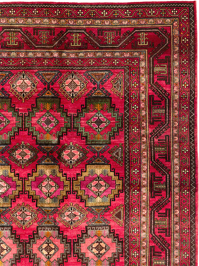 Vintage Central Asia Turkoman Room Size Carpet, No.30601 - Gsblank