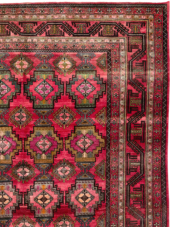 Vintage Central Asia Turkoman Room Size Carpet, No.30601 - Gsblank