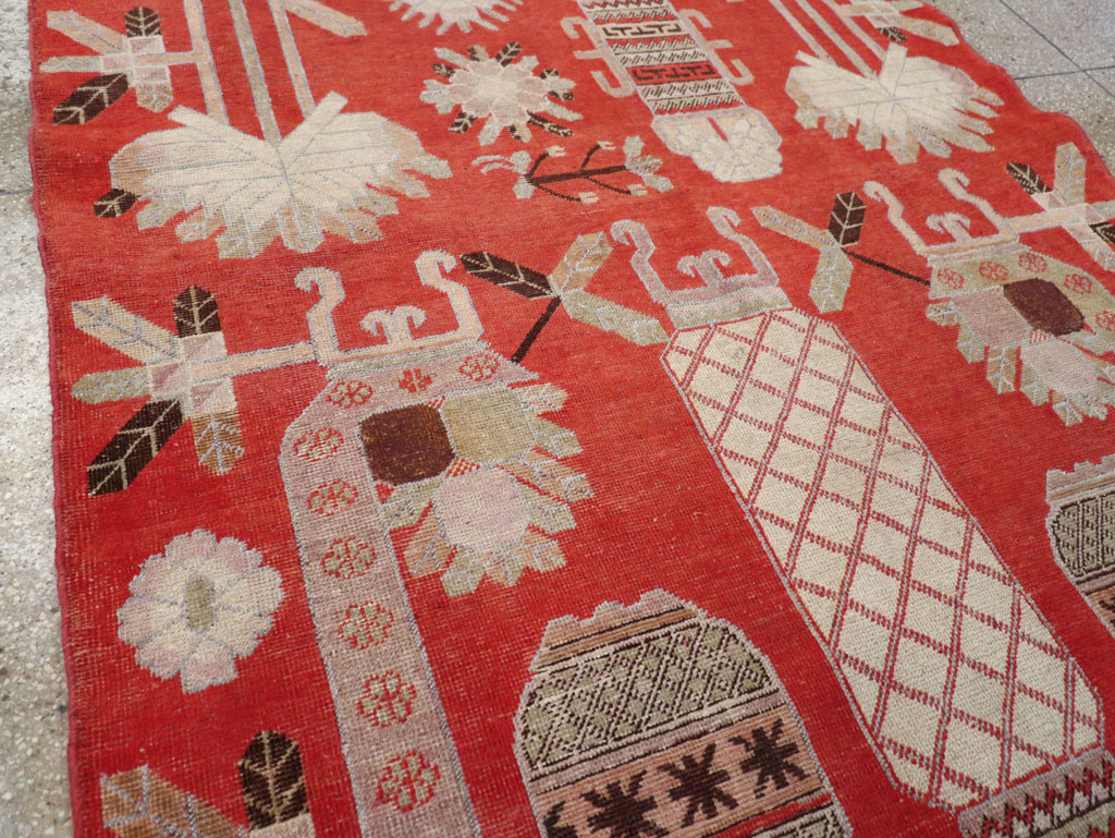 Antique East Turkestan Khotan Accent Rug, No.30605 - Gsblank