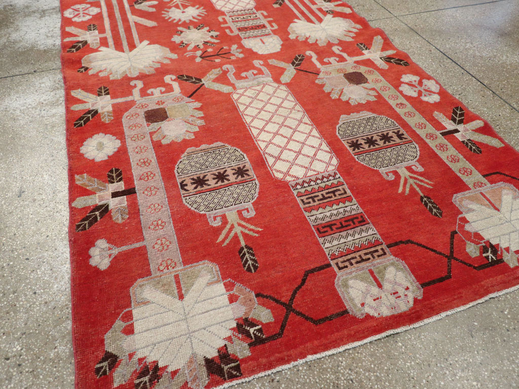 Antique East Turkestan Khotan Accent Rug, No.30605 - Gsblank