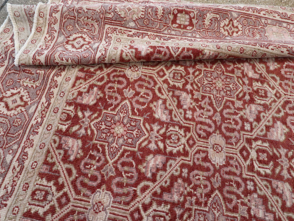 Vintage Turkish Anatolian Accent Rug, No.30607 - Gsblank