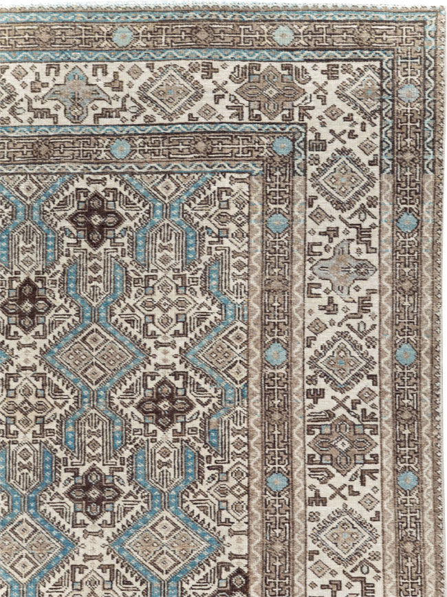 Vintage Persian Tabriz Small Room Size Carpet, No.30614 - Gsblank