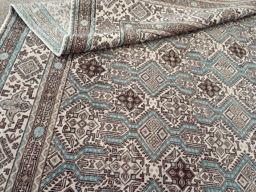 Vintage Persian Tabriz Small Room Size Carpet, No.30614 - Gsblank