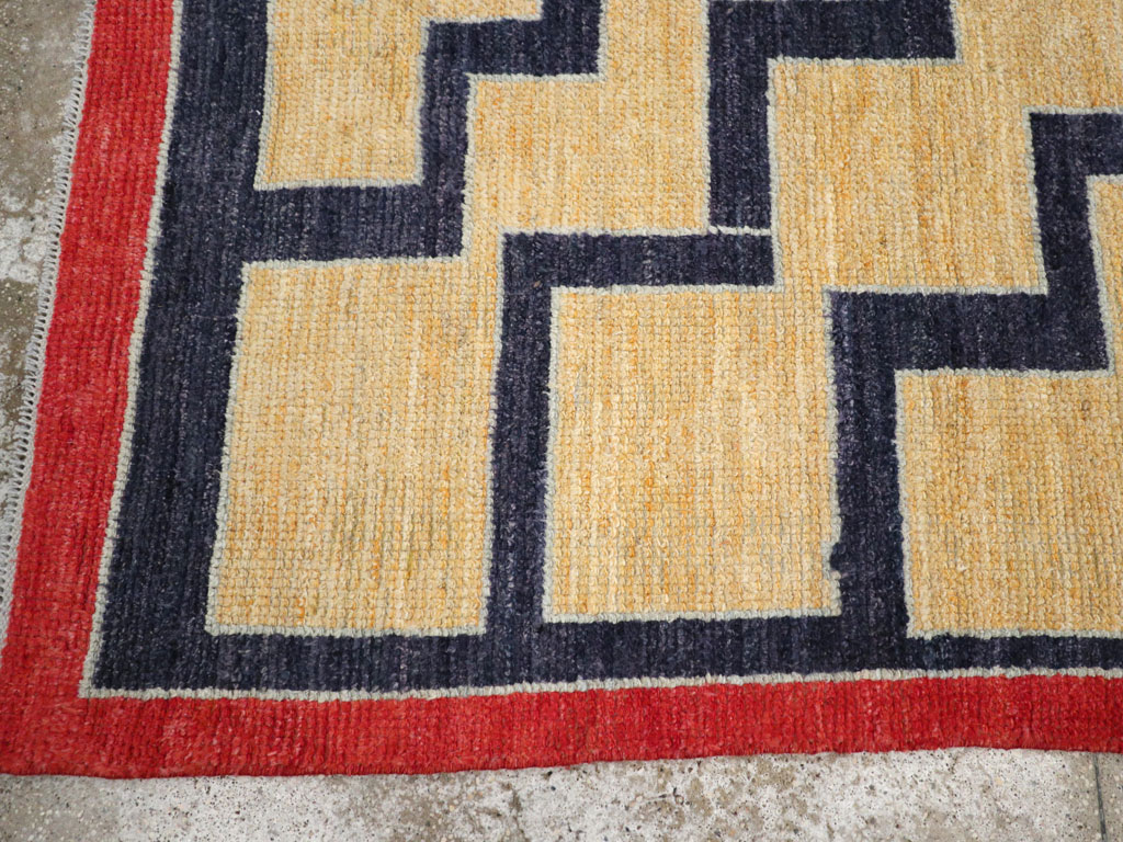 Contemporary Turkish Tulu Accent Rug, No.30627 - Gsblank