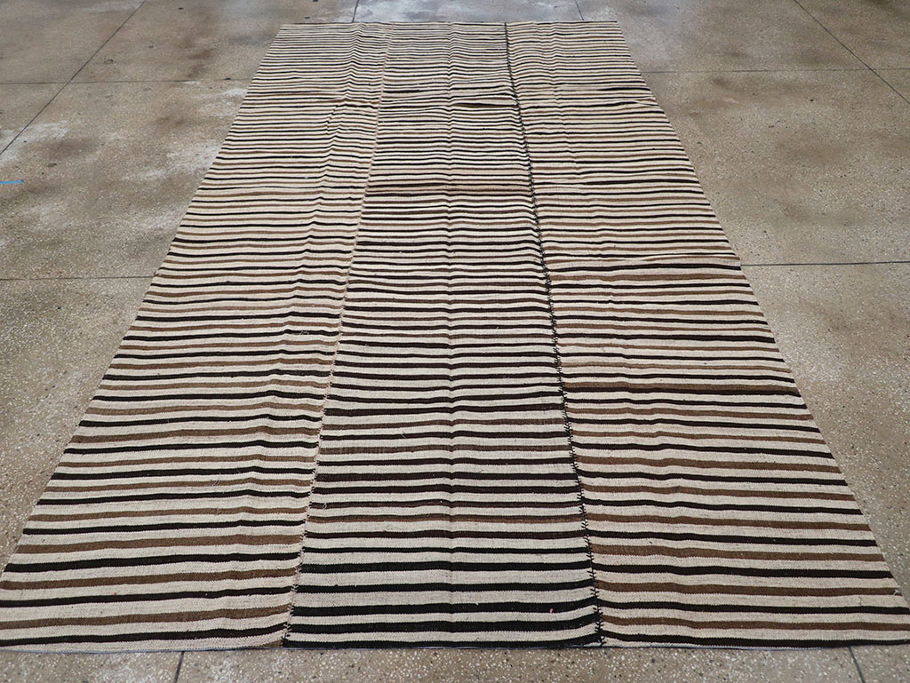 Vintage Persian Flatweave Kilim Room Size Carpet, No.30639 - Gsblank