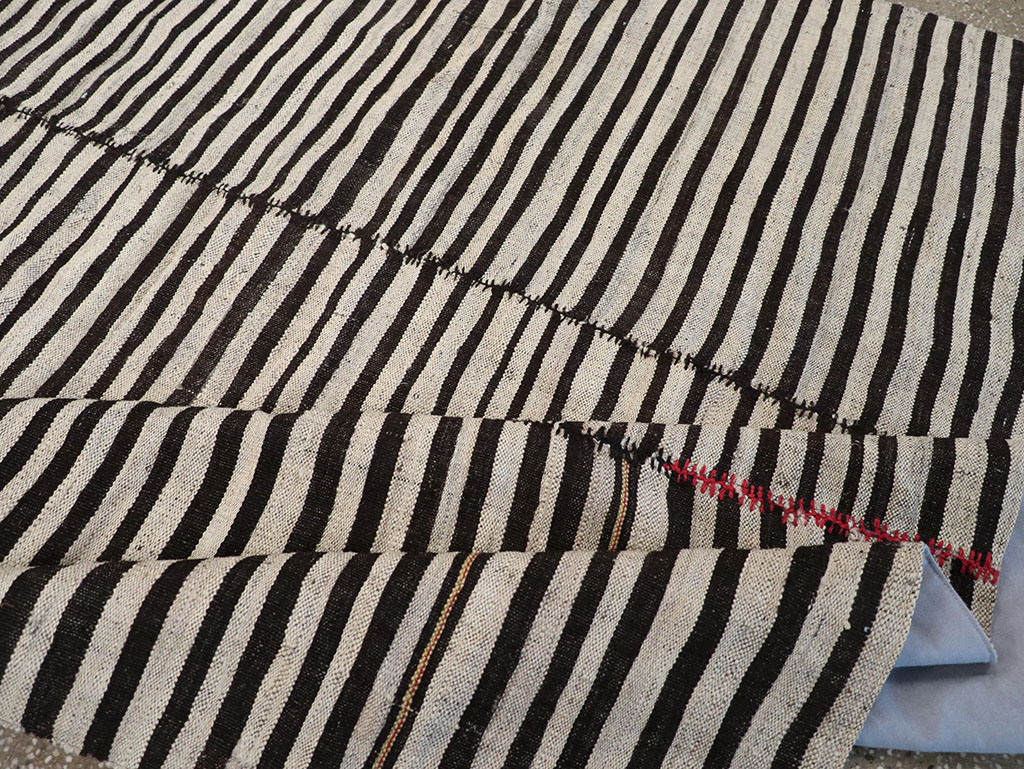 Vintage Persian Flatweave Kilim Gallery Carpet, No.30642 - Gsblank