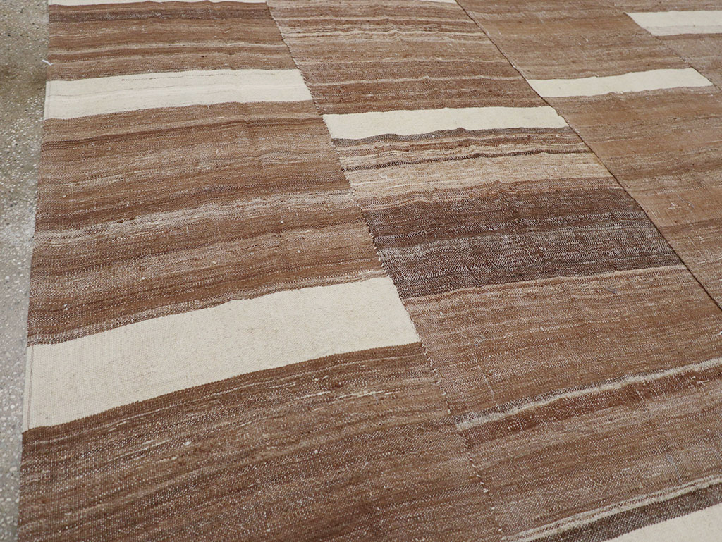 Vintage Turkish Flatweave Kilim Room Size Carpet, No.30654 - Gsblank