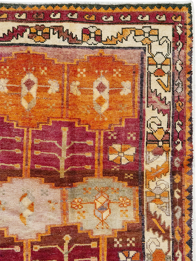 Vintage Persian Lori Gallery Rug, No.30664 - Gsblank