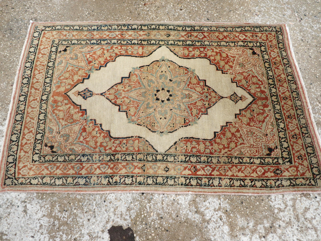 Antique Persian Tabriz Hagi Jalili Rug, No.30685 - Gsblank