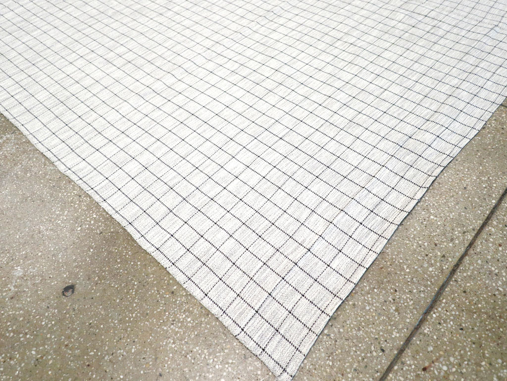 Contemporary Turkish Flatweave Kilim Room Size Carpet, No.30702 - Gsblank