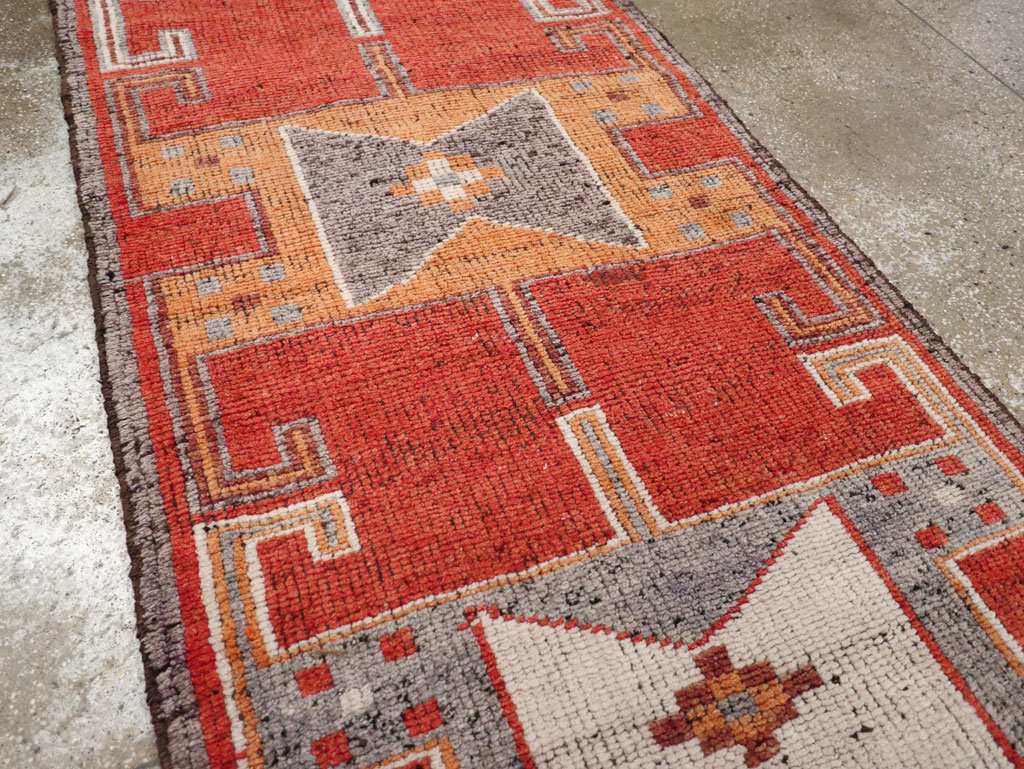 Vintage Turkish Anatolian Tribal Runner, No.30706 - Gsblank