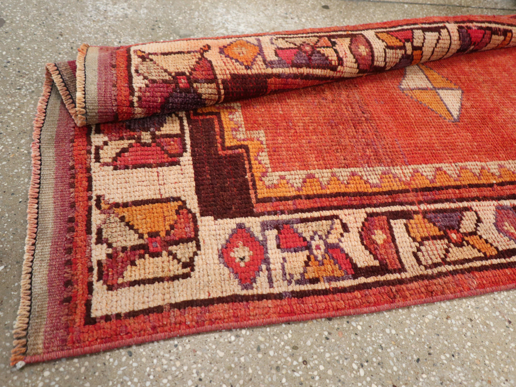 Vintage Anatolian Runner, No.30708 - Gsblank