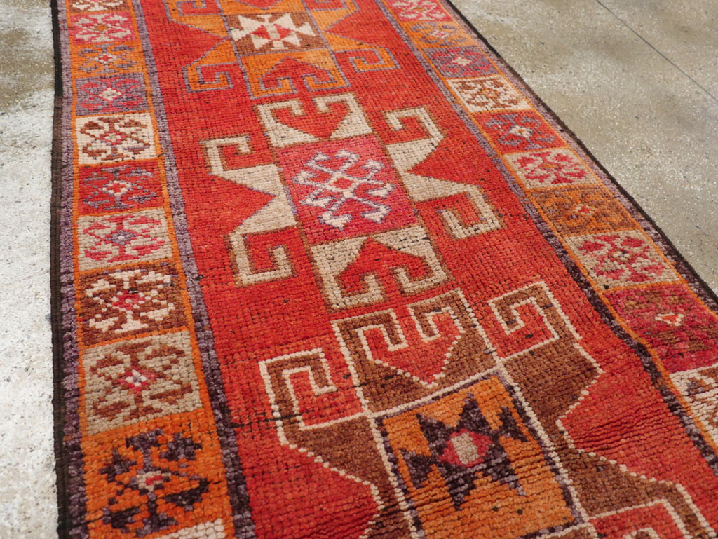 Vintage Turkish Anatolian Tribal Runner, No.30709 - Gsblank