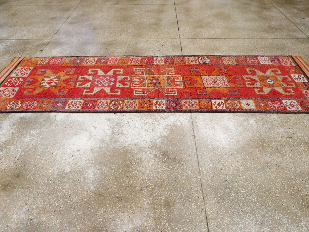 Vintage Turkish Anatolian Tribal Runner, No.30709 - Gsblank