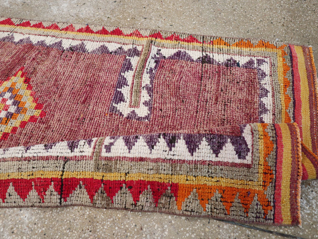 Vintage Turkish Anatolian Runner, No.30710 - Gsblank