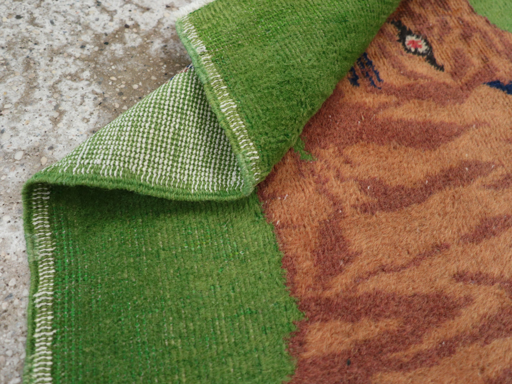 Vintage Turkish Anatolian Pictorial Throw Rug, No.30723 - Gsblank