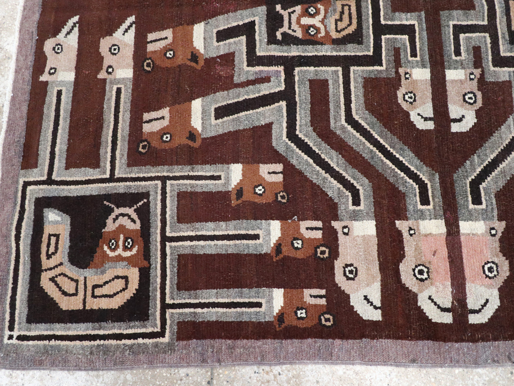 Vintage Indian Art Deco Style Pictorial Accent Rug, No.30724 - Gsblank