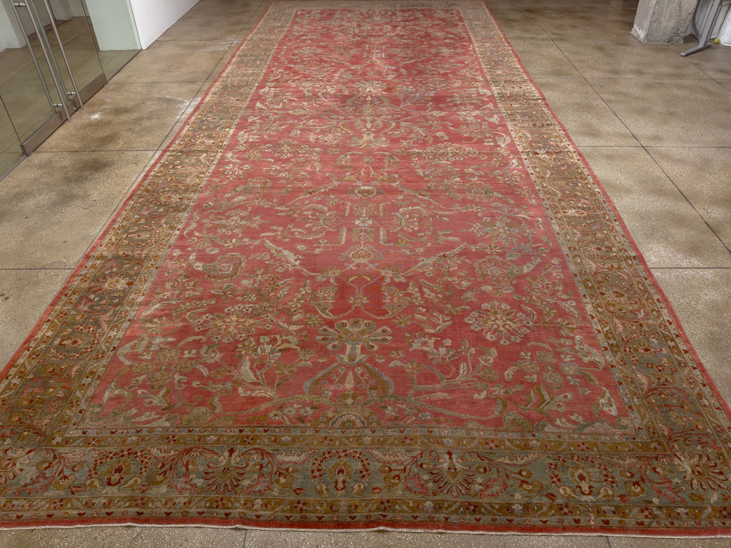 Antique Persian Sarouk Oversize Carpet, No.30743 - Gsblank