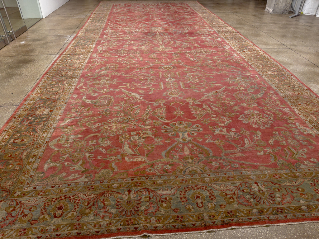 Antique Persian Sarouk Oversize Carpet, No.30743 - Gsblank
