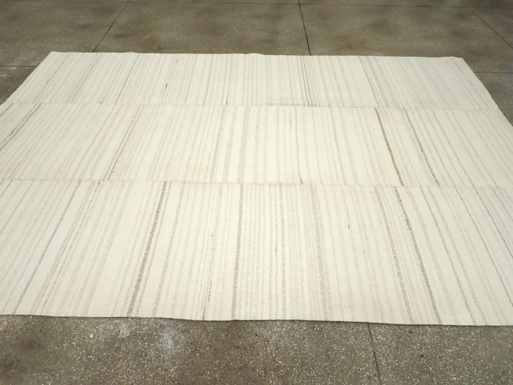 Modern Turkish Flatweave Small Room Size Carpet, No.30747 - Gsblank