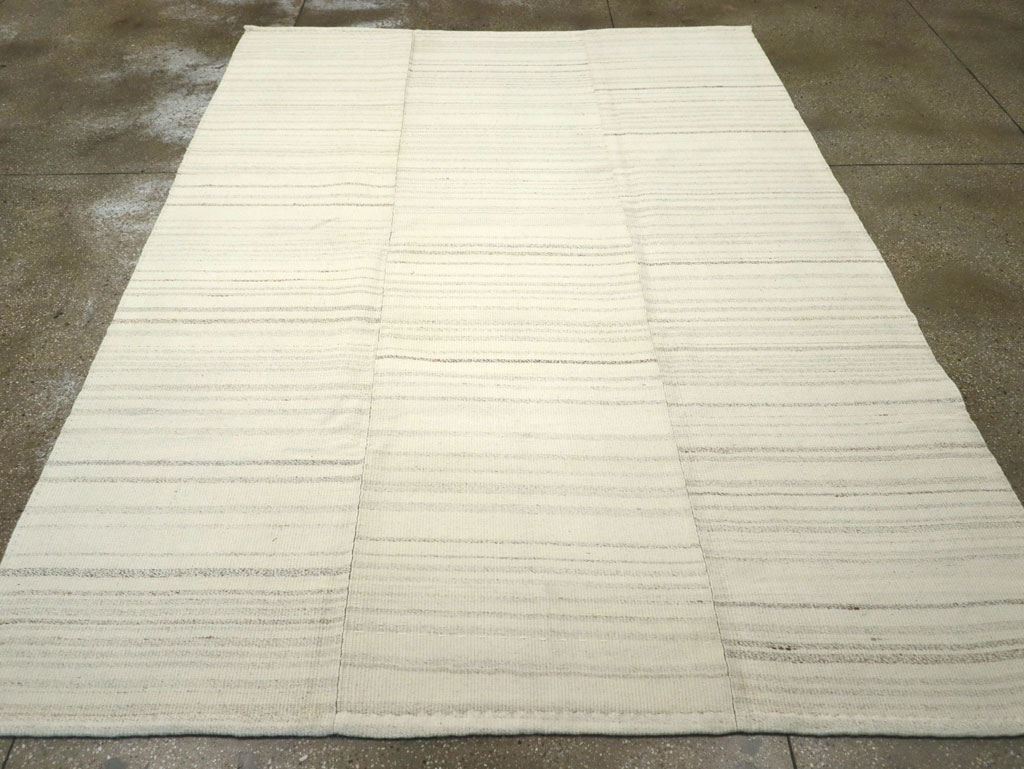 Modern Turkish Flatweave Small Room Size Carpet, No.30748 - Gsblank