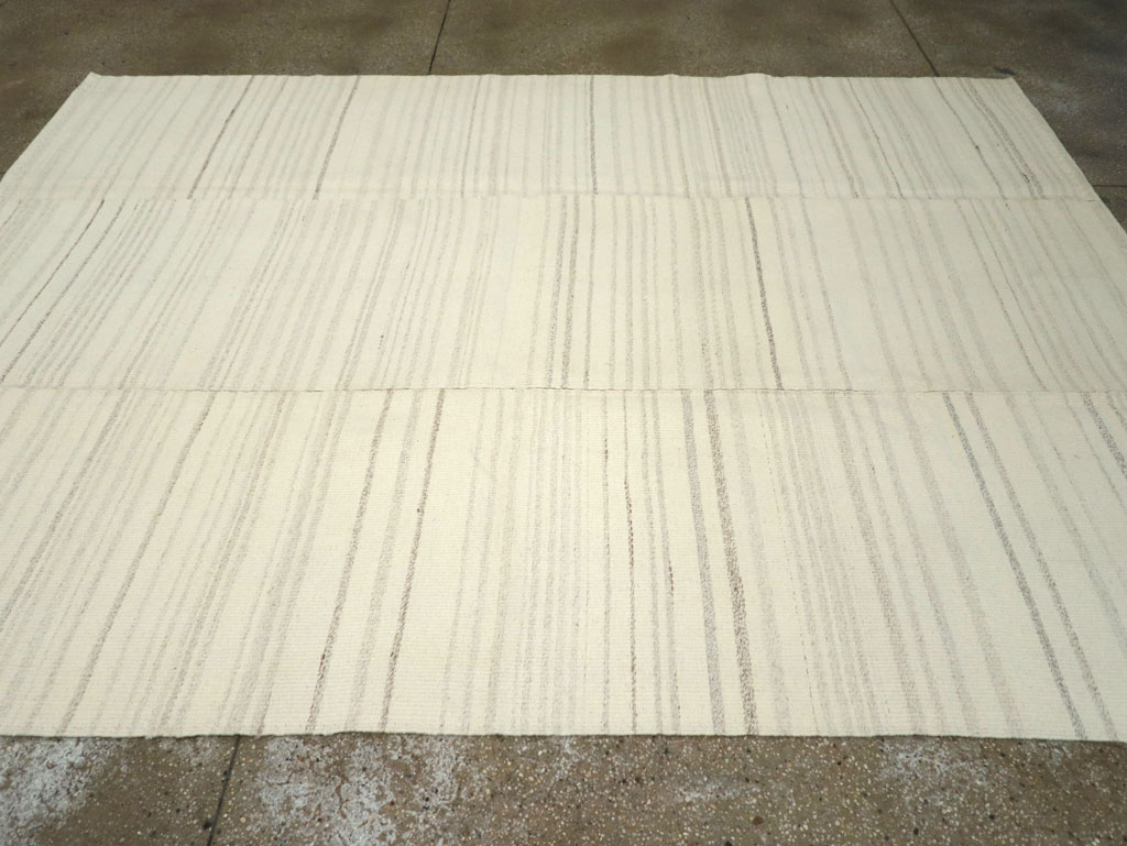 Modern Turkish Flatweave Small Room Size Carpet, No.30748 - Gsblank
