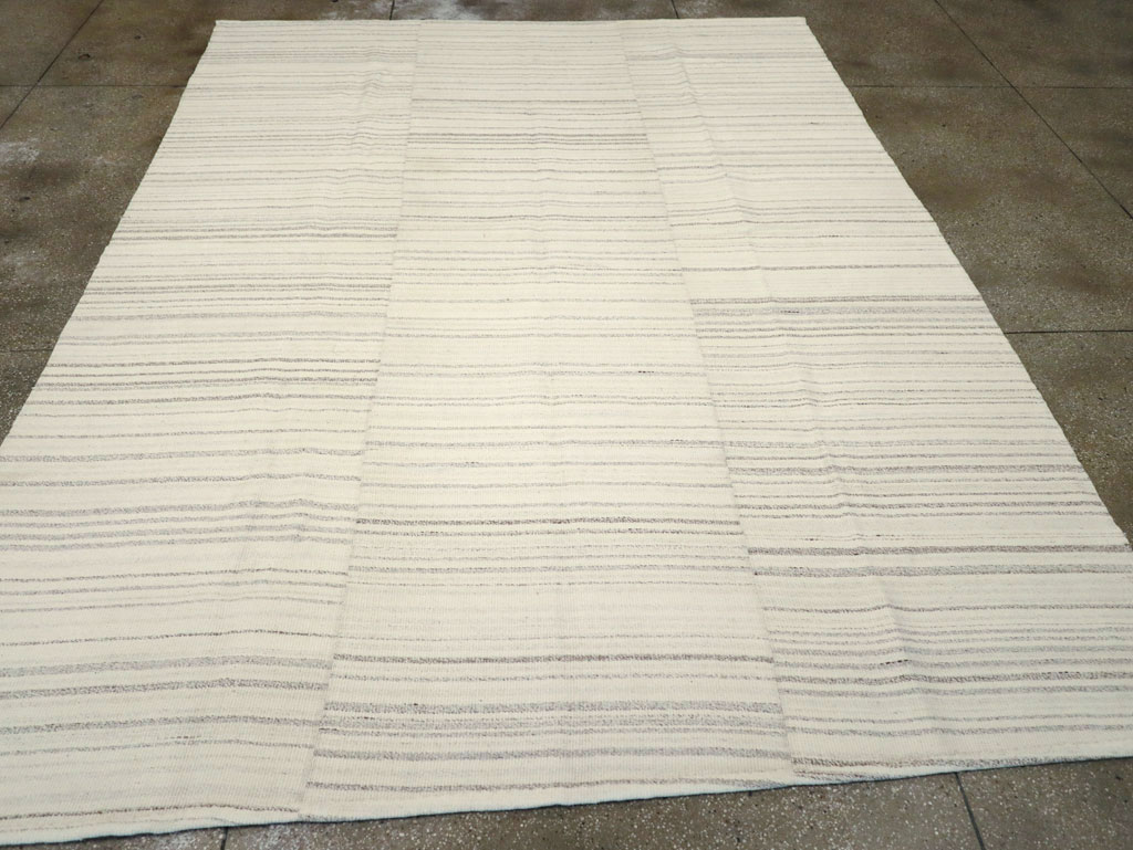 Modern Turkish Flatweave Room Size Carpet, No.30749 - Gsblank