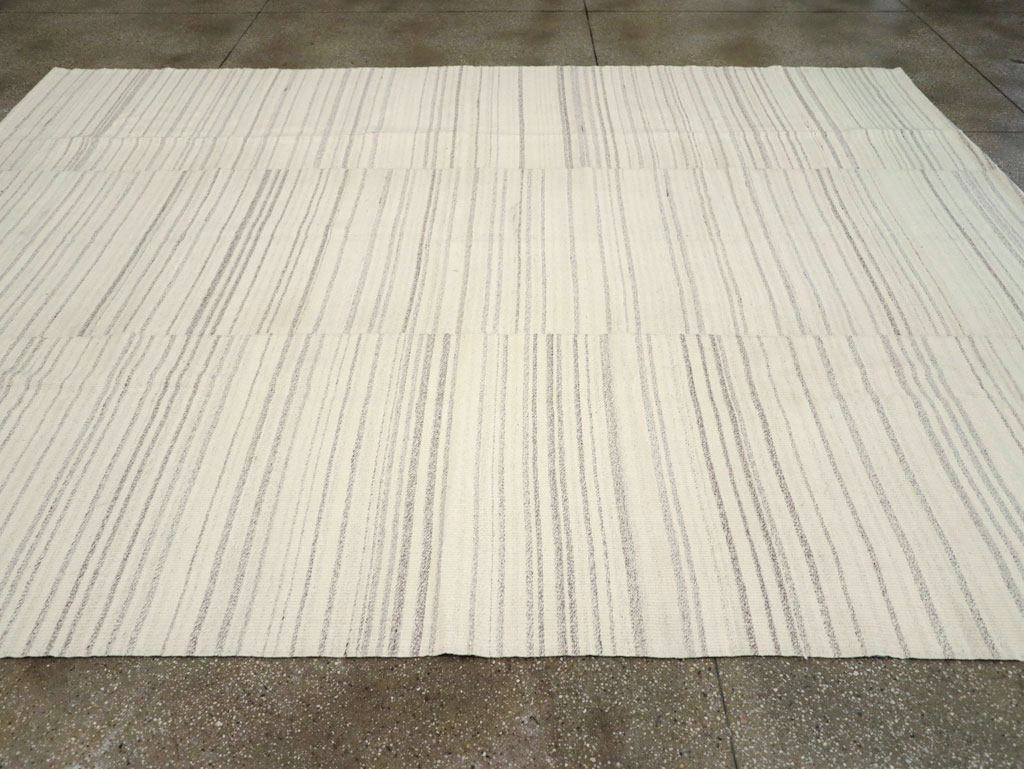 Modern Turkish Flatweave Room Size Carpet, No.30749 - Gsblank