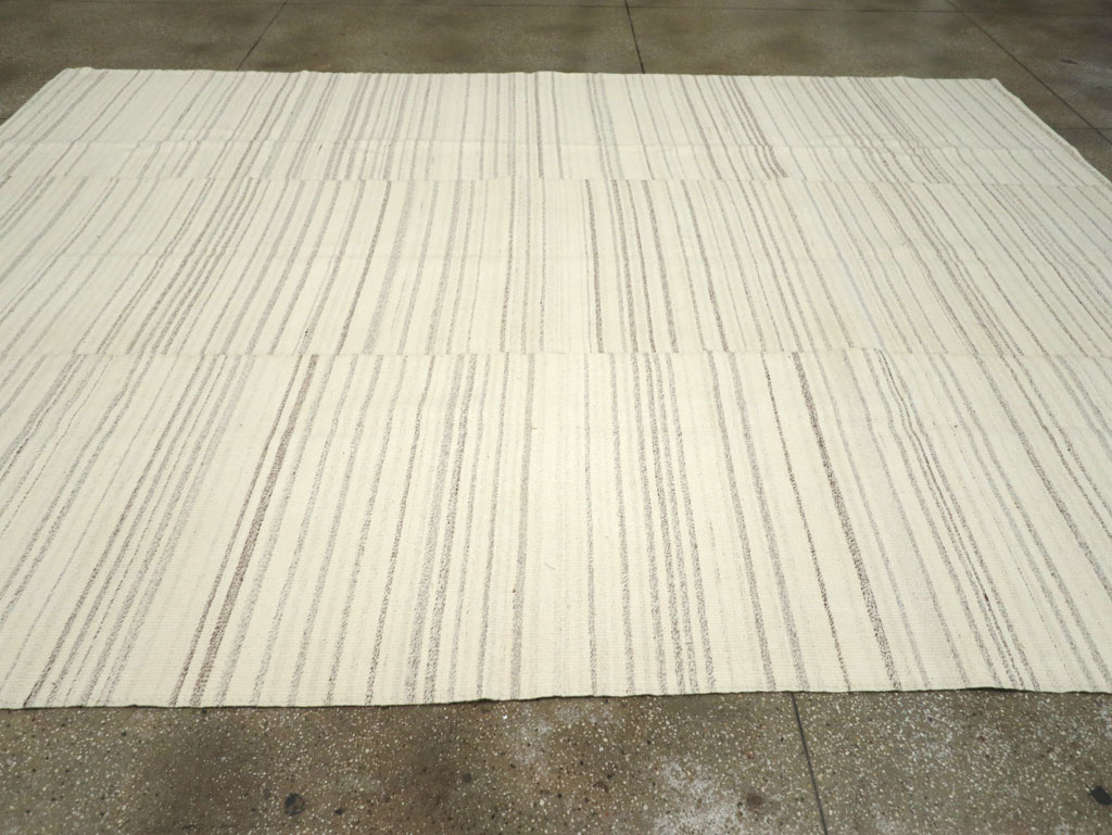 Modern Turkish Flatweave Room Size Carpet, No.30750 - Gsblank