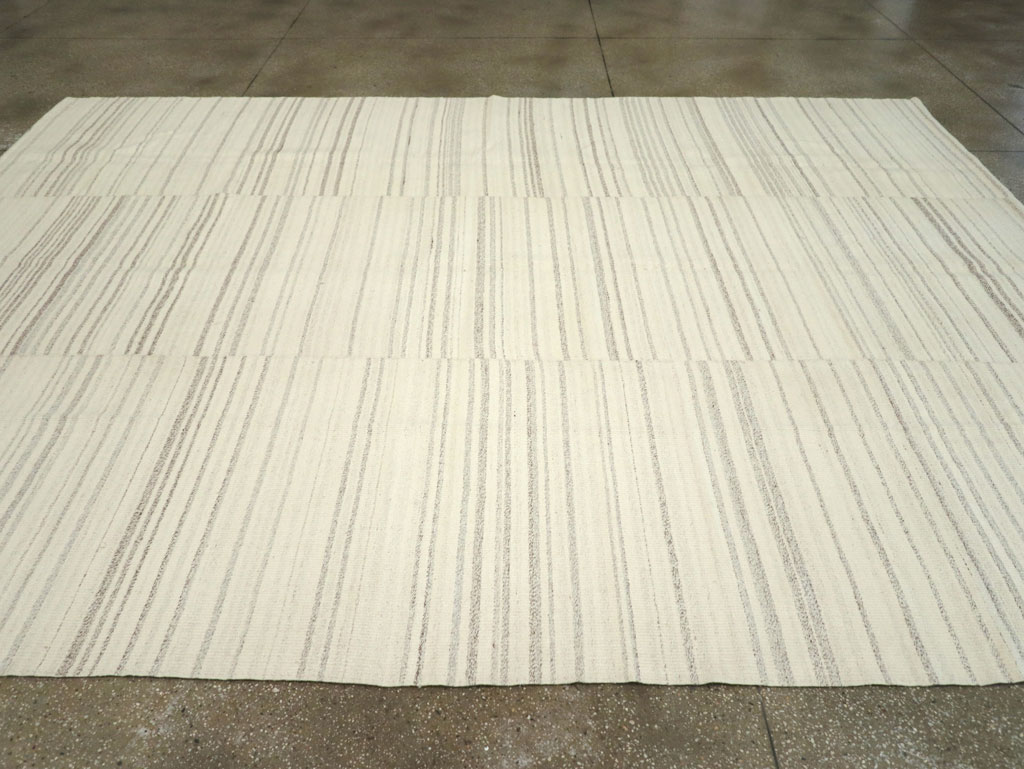 Modern Turkish Flatweave Room Size Carpet, No.30751 - Gsblank