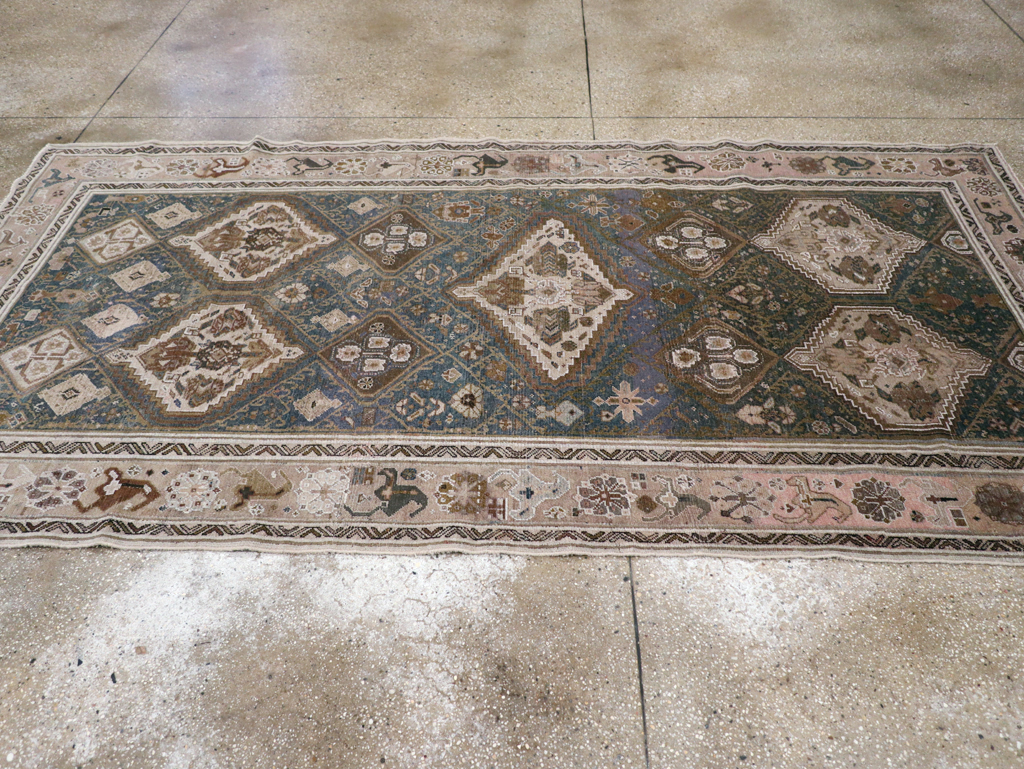 Antique Persian Malayer Gallery Carpet, No.30755 - Gsblank