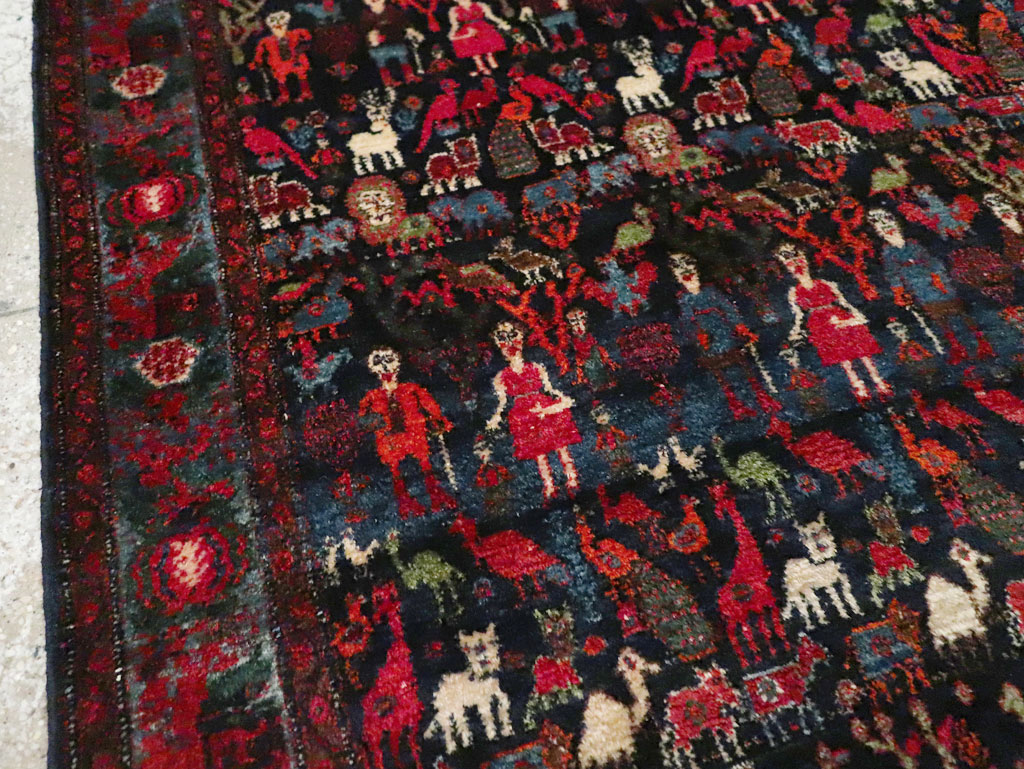 Antique Senneh Malayer Pictorial Rug, No.30770 - Gsblank