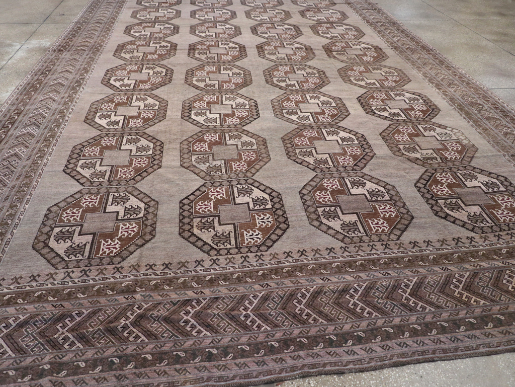 Vintage Central Asian Turkoman Oversize Carpet, No.30781 - Gsblank