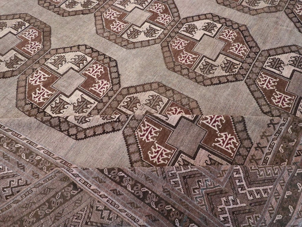 Vintage Central Asian Turkoman Oversize Carpet, No.30781 - Gsblank