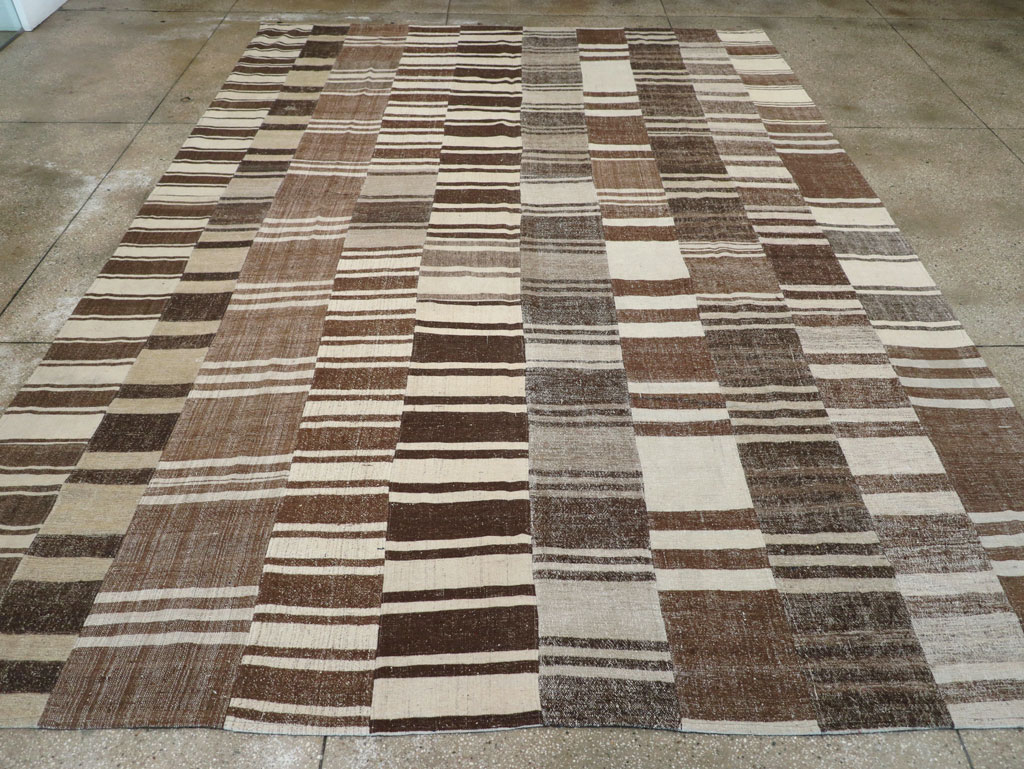 Modern Turkish Flatweave Room Size Carpet, No.30787 - Gsblank