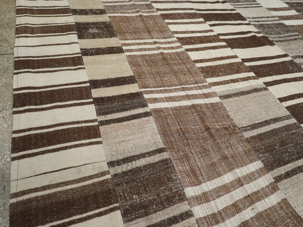 Modern Turkish Flatweave Room Size Carpet, No.30787 - Gsblank