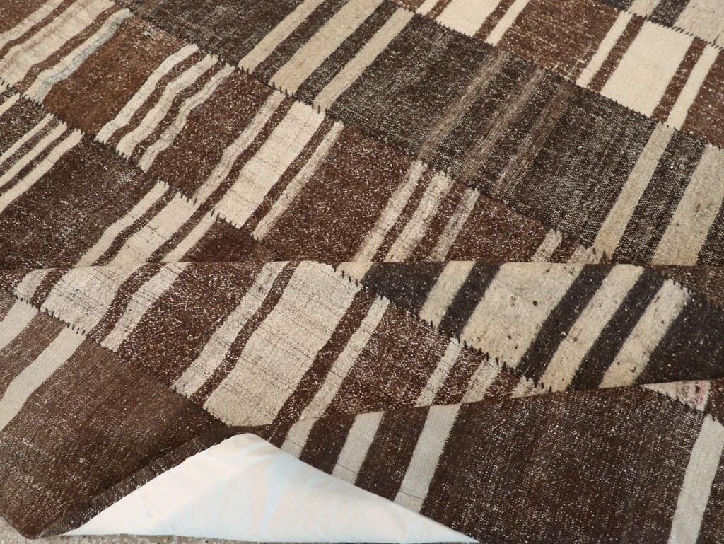 Modern Turkish Flatweave Room Size Carpet, No.30788 - Gsblank