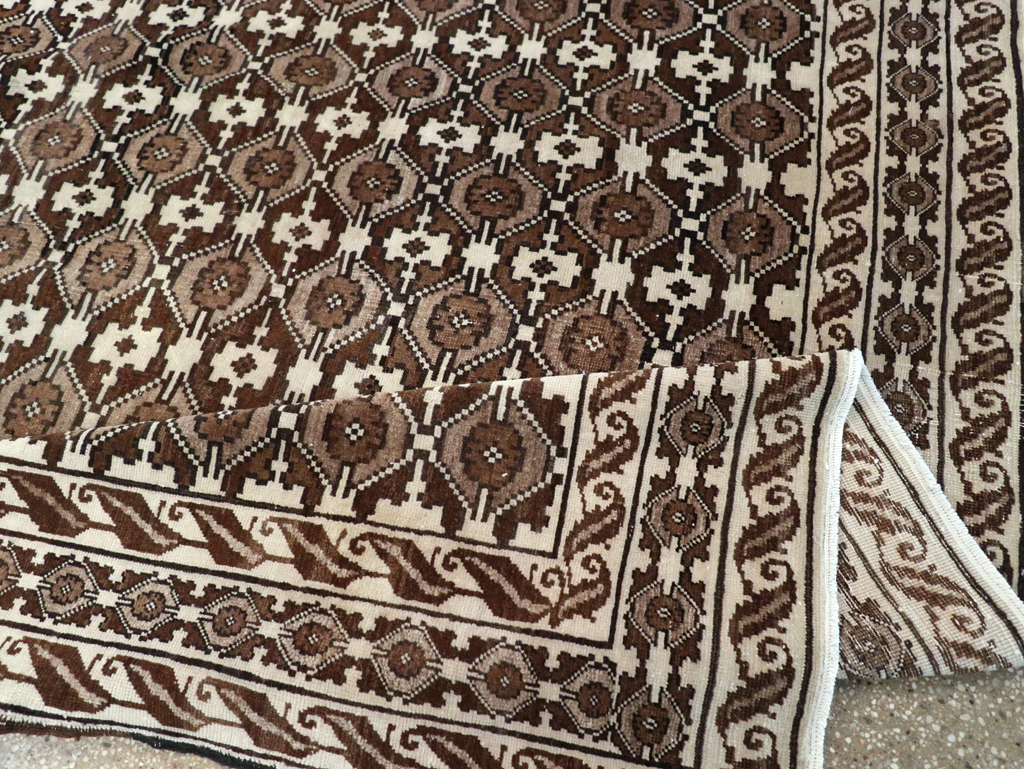 Vintage Turkish Anatolian Accent Carpet, No.30795 - Gsblank