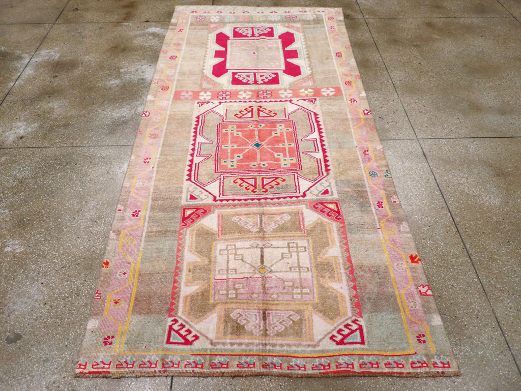Vintage Turkish Anatolian Wide Gallery Runner, No.30799 - Gsblank