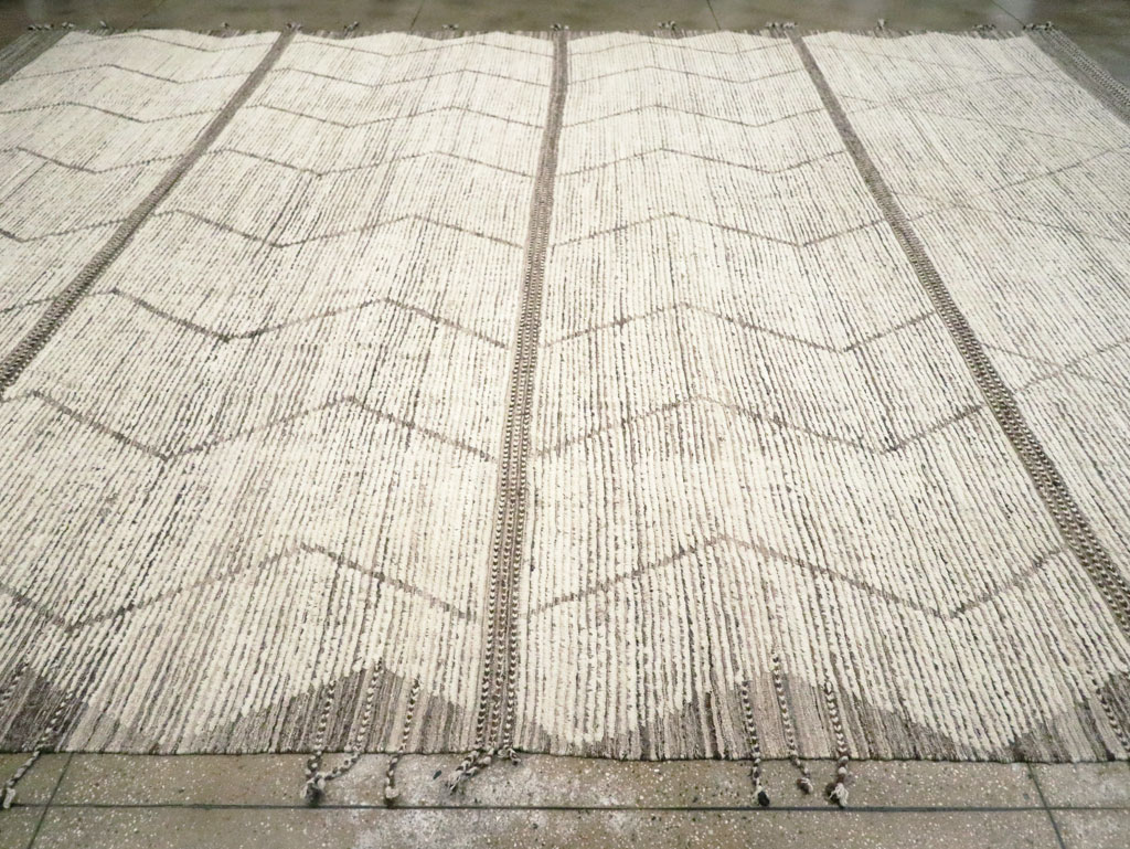 Moroccan Inspired Contemporary Turkish Large Room Size Carpet, No.30801 - Gsblank