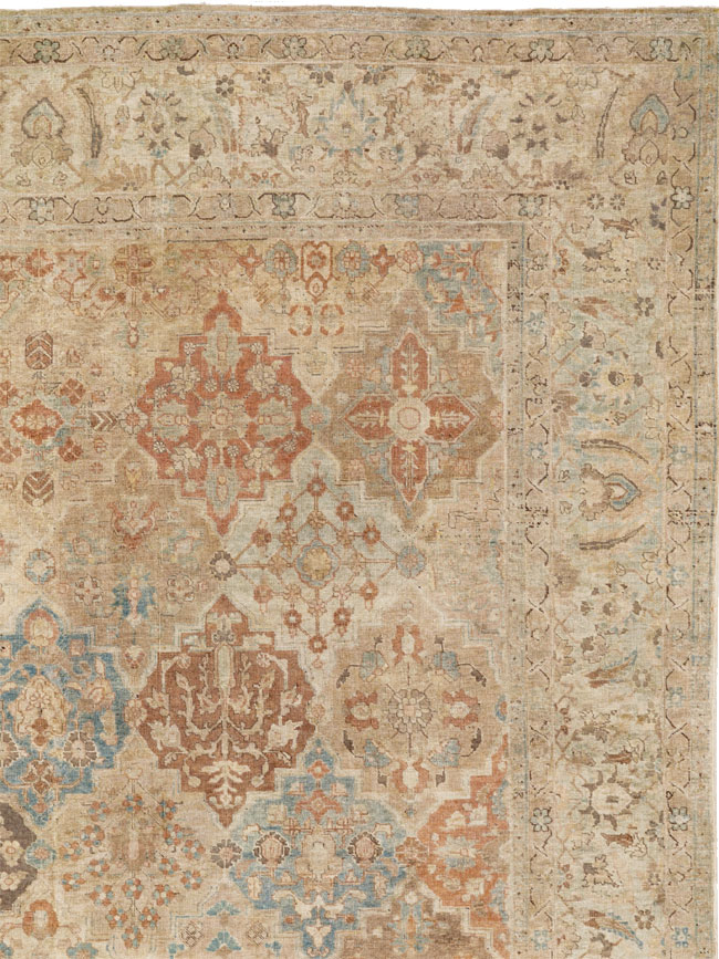Antique Persian Tabriz Room Size Carpet, No.30840 - Gsblank