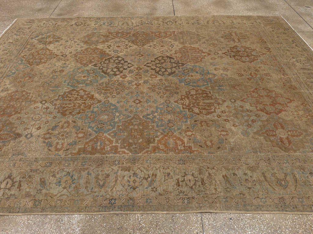 Antique Persian Tabriz Room Size Carpet, No.30840 - Gsblank