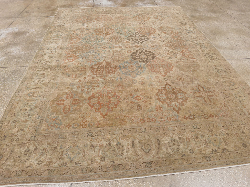 Antique Persian Tabriz Room Size Carpet, No.30840 - Gsblank