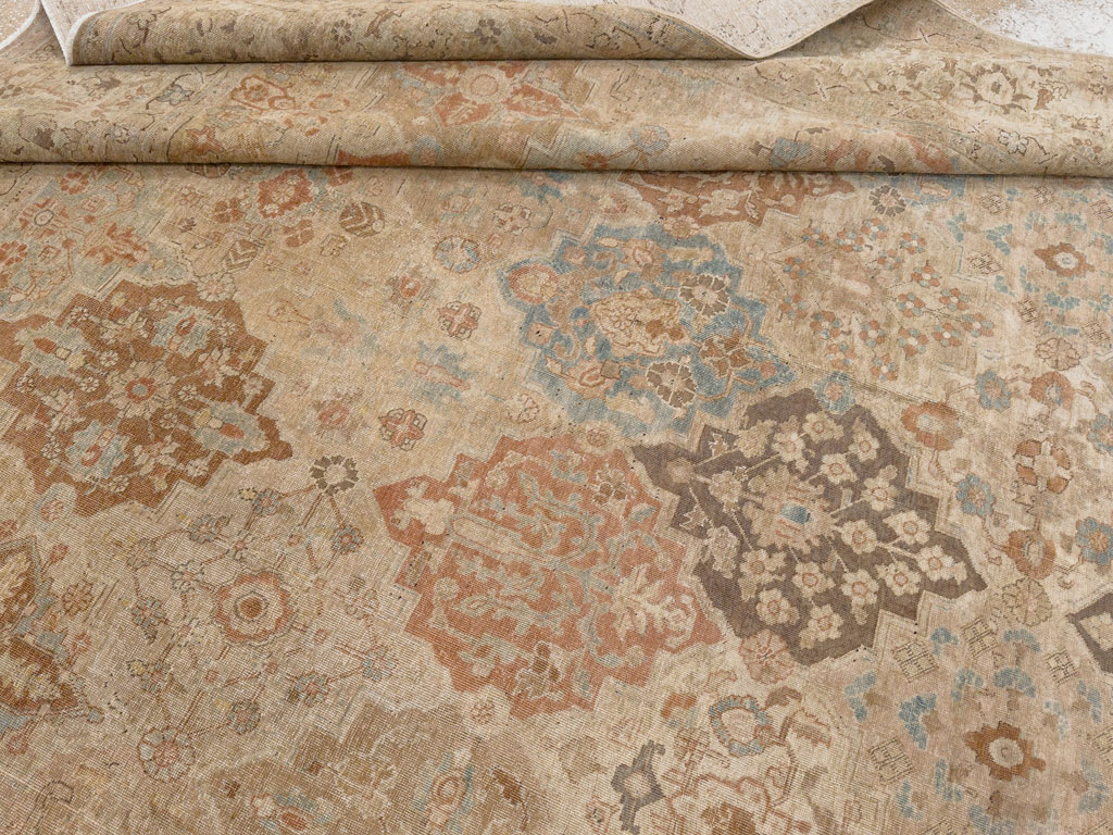 Antique Persian Tabriz Room Size Carpet, No.30840 - Gsblank
