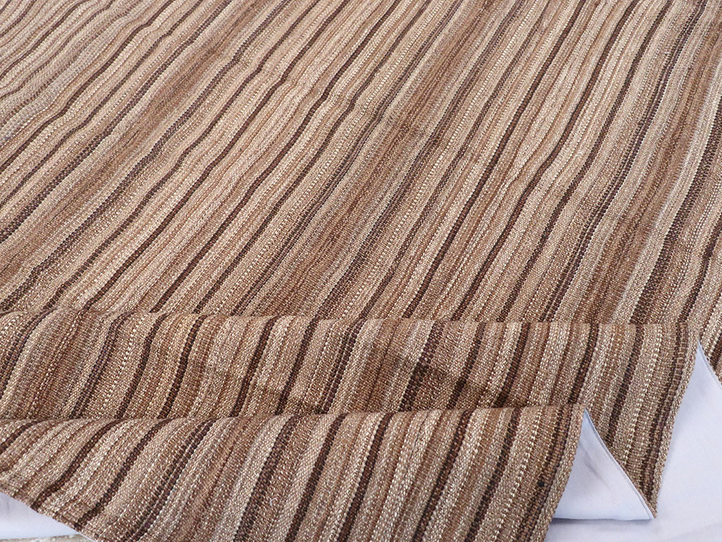 Vintage Persian Flatweave Kilim Square Room Size Carpet, No.30844 - Gsblank